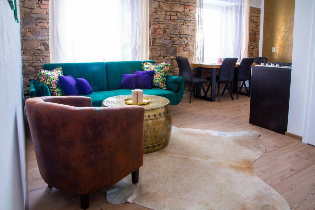 Apartman Luxury - Veľky Slavkov Bagian luar foto